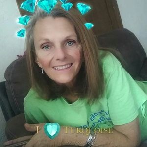 Meet your Posher, Val